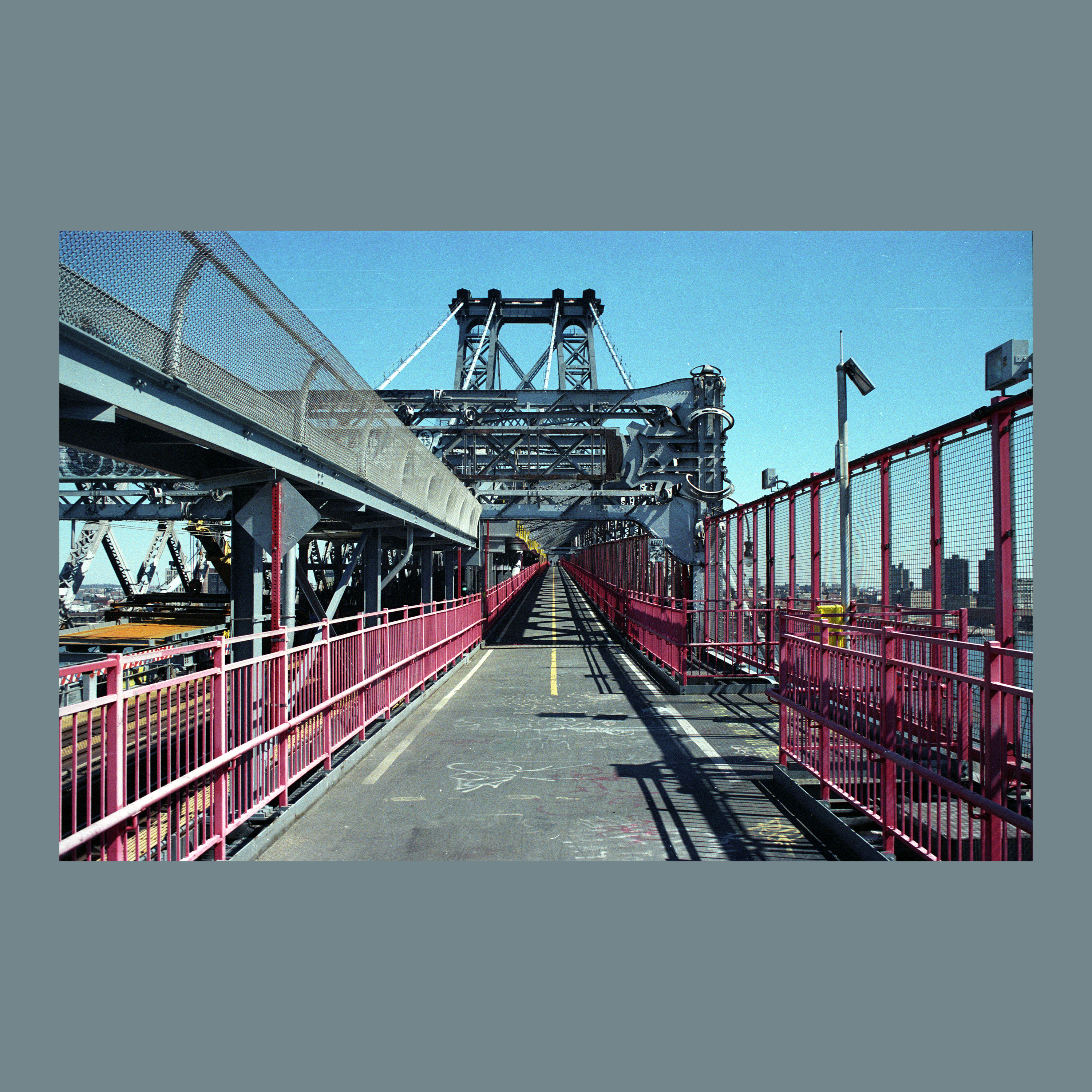 peter roland
        spaans williamsburgbridhe new york